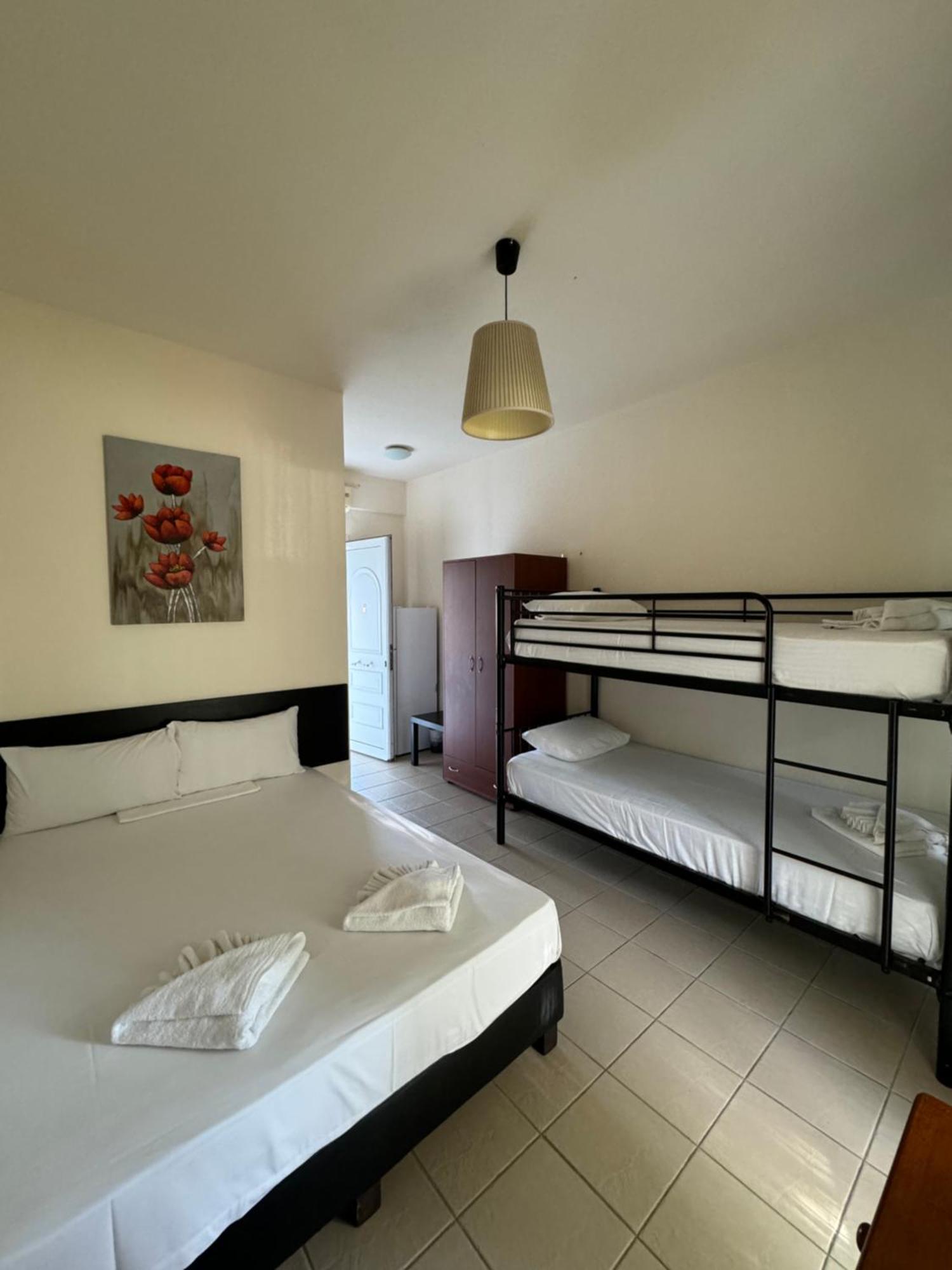 Dafnes Rooms Fourka Exteriér fotografie